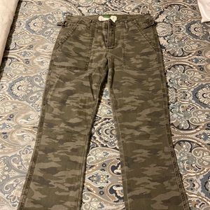 Anthropologie Camo Cropped Pants